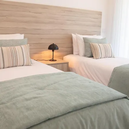 Apartment Sunset Waves - By Sch *