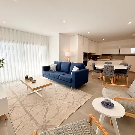 Sunset Waves - By Sch Apartment Nazaré