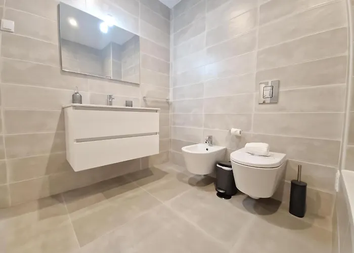 Sunset Waves - By Sch Daire Nazaré